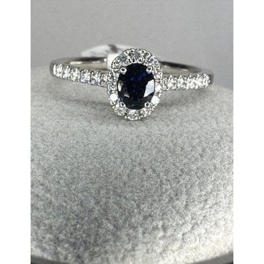 18ct White Gold Oval Sapphire and Diamond Halo Ring 